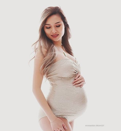 Скачать с Яндекс диска Maternity Photography 101 by Ana Brandt